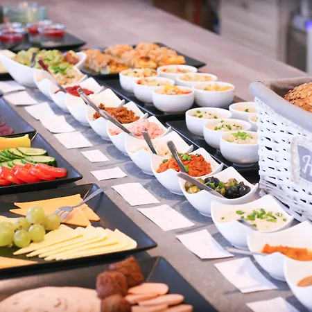 Trautwein - Winzerhotel Am La Roche Hotel 3*